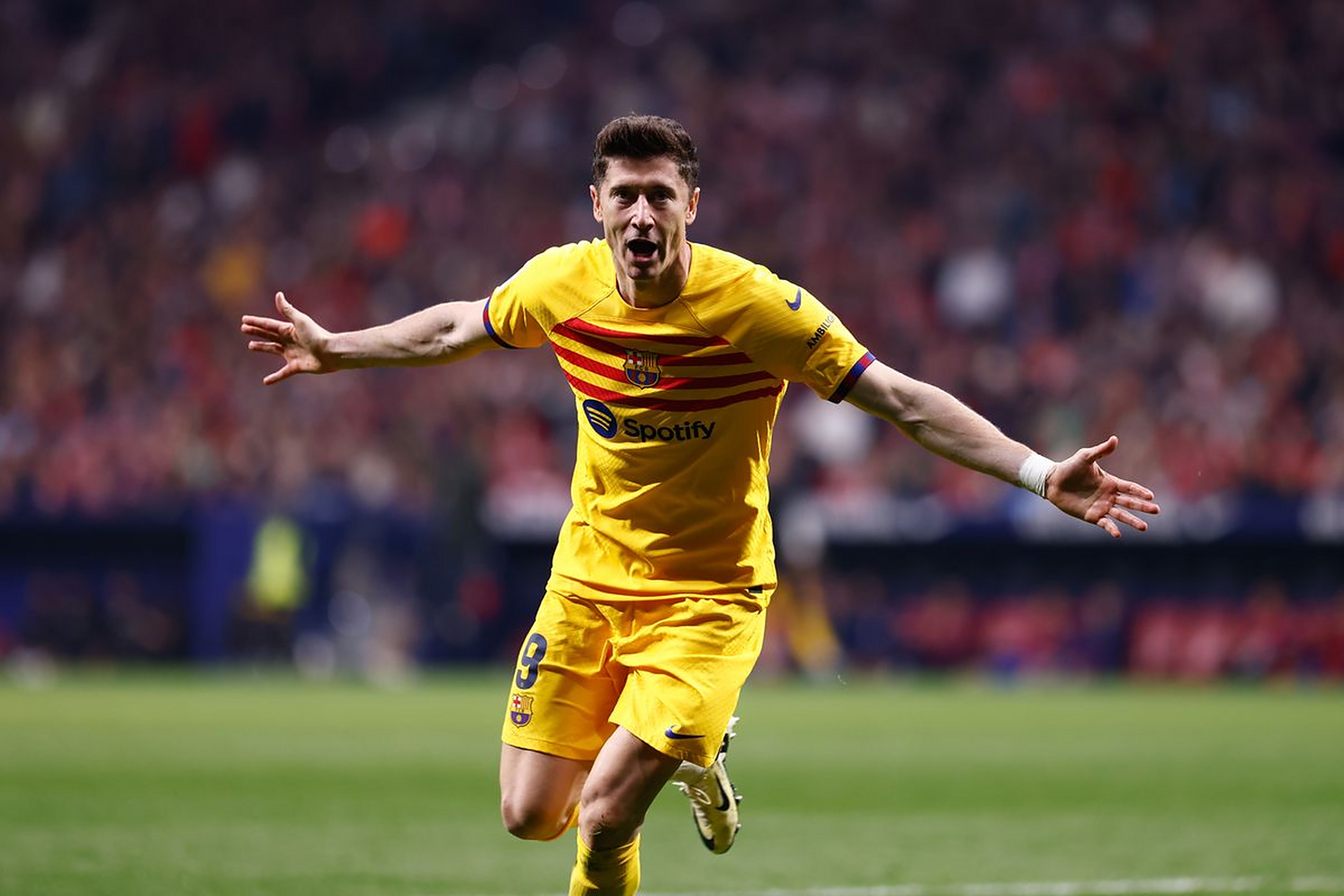 莱万多夫斯基在哪支球队 莱万多夫斯基在哪支球队